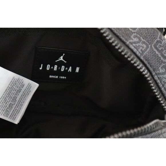 Nike Jordan MA0981 -KK2 Men's O/S Black 23 Monogram Camera/Crossbody Bag 1.5L - Picture 3 of 16